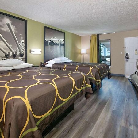 Super 8 By Wyndham Mobile/Tillmans Corner Bagian luar foto