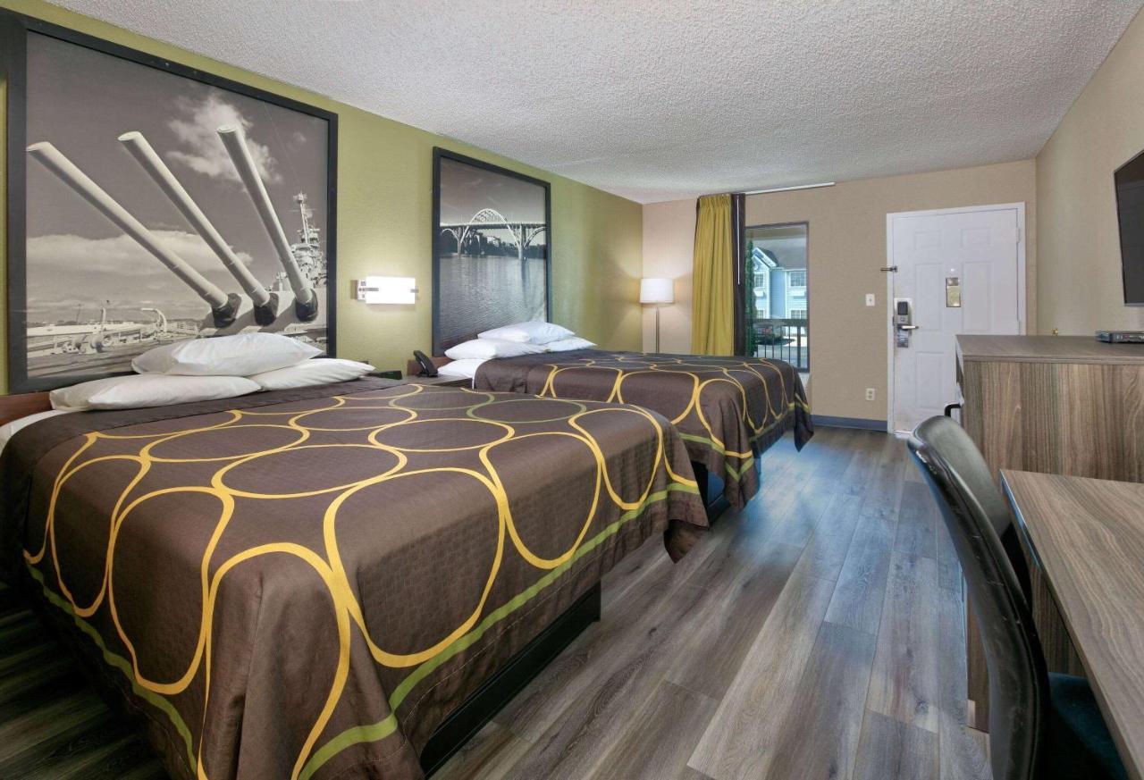 Super 8 By Wyndham Mobile/Tillmans Corner Bagian luar foto